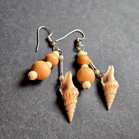 Bohemian Seashell & Wood Beaded Tassel Dangle Earrings Beachy Nautical - Picture 5 of 7
